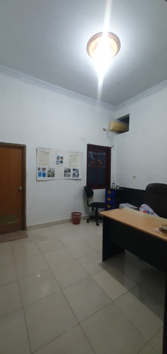 Disewakan Rumah di Katalya Jakarta Barat